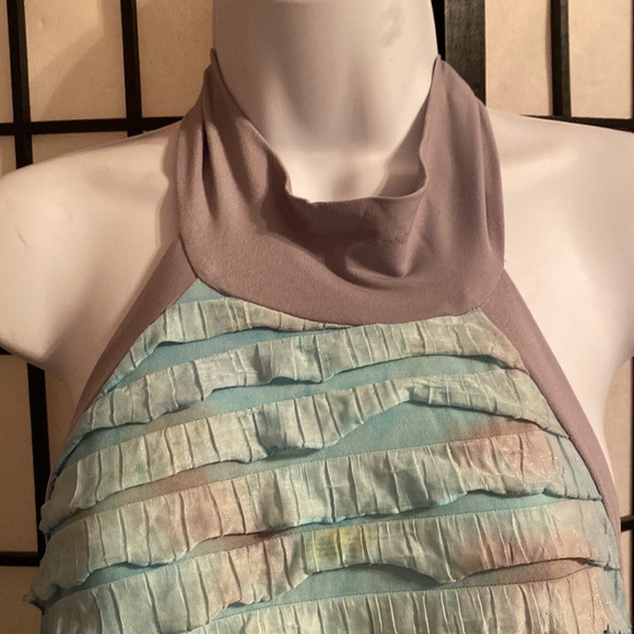 Studio Y Ruffled Halter Top Size L - Picture 3 of 5